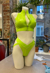 V Thong - Ready to Ship