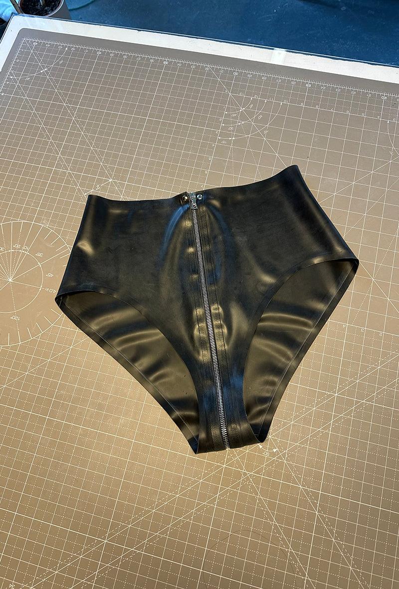 Zip Through Knickers Lady Lucie Latex zip-through-knickers-lady-lucie-latex